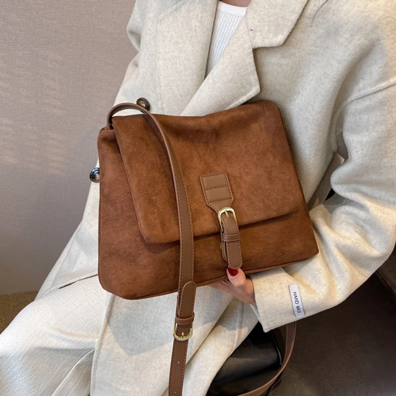 Vintage Brown Suede Soft PU Leather Women Shoulder Bags Large Capacity Crossbody Bag Tote Bag High Quality Fashion Hobo Handbags Vintage brown shoulder bag for women made of soft PU leather with large capacity tote design