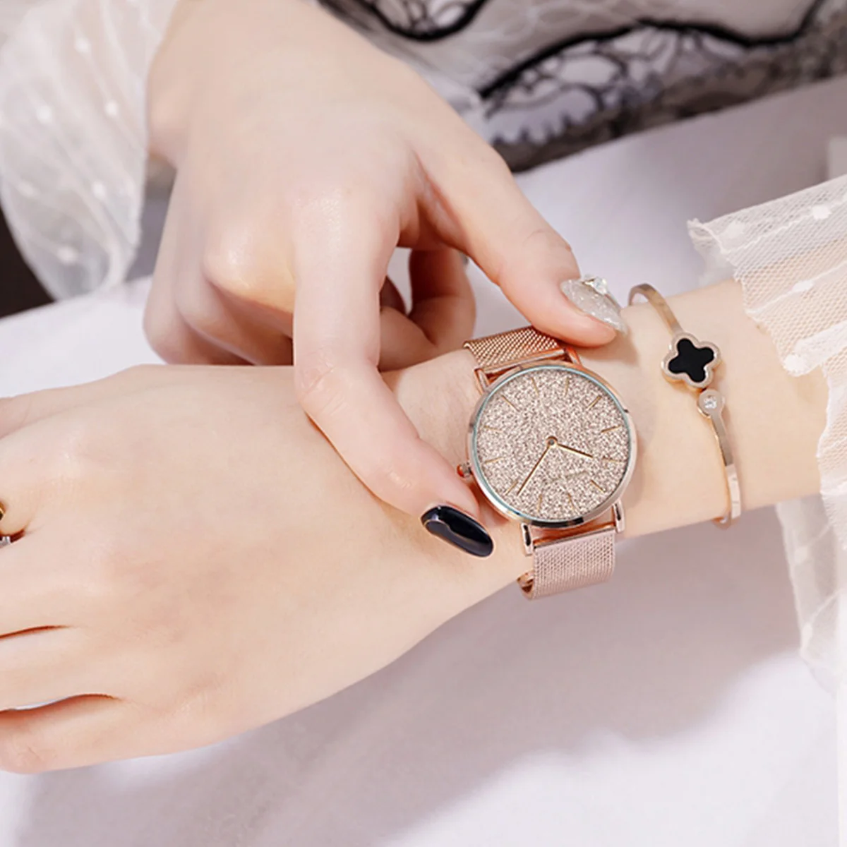 Hannah Martin Luxury Women’s Watch With Japanese Original Quartz Movement Stainless Steel Mesh Strap 36mm Rose Gold Wrist Watch Hannah Martin Luxury Women's Watch With Japanese Original Quartz Movement Stainless Steel Mesh Strap 36mm Rose Gold Wrist Watch
