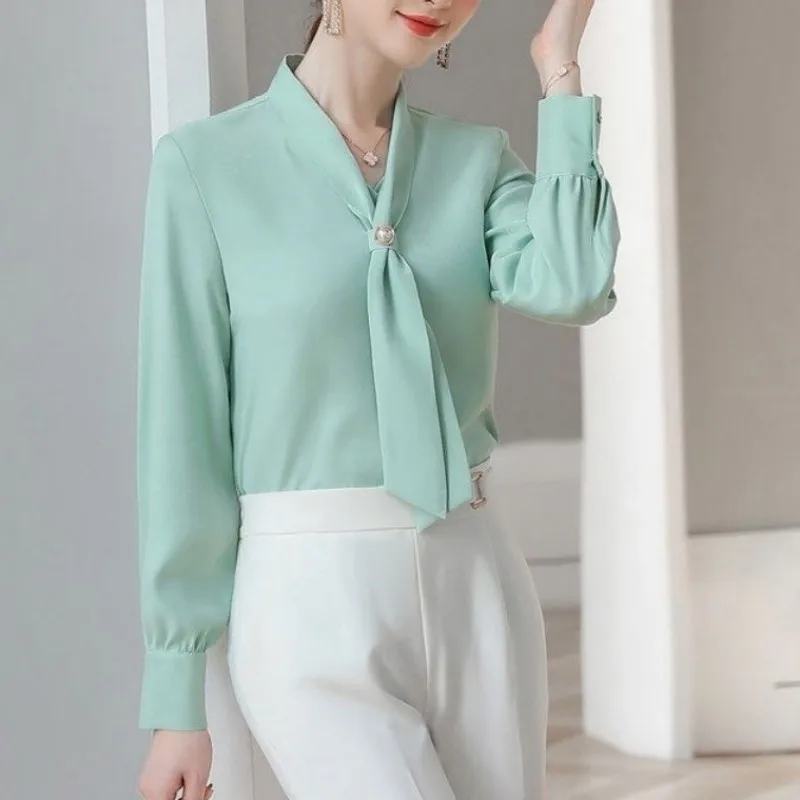 Women Spring Autumn Style Blouses Shirts Lady Casual Long Sleeve Bow Tie Collar Blusas Tops DF4958 Women Spring Autumn Style Blouses Shirts Lady Casual Long Sleeve Bow Tie Collar Blusas Tops DF4958