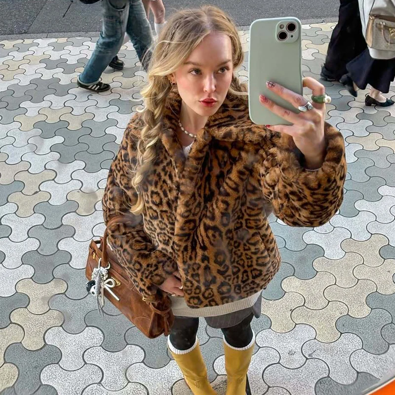 MUJER Faux Fur Coat Plush Fluffy Women’s Jacket 2025 Woman Autumn Winter New in Outerwears White Red Gray Black Blends Coats MUJER Faux Fur Coat Plush Fluffy Women's Jacket 2025 Woman Autumn Winter New in Outerwears White Red Gray Black Blends Coats