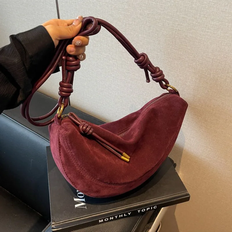 Faux Suede Super Popular Niche Suede Shoulder Bag for Women 2025 Hot Sale Single Crossbody Bags Underarm Dumpling Sweet Bags Soft suede women crossbody underarm bag