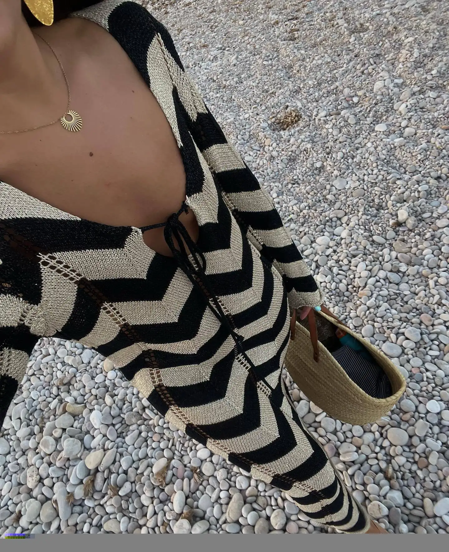 2025 Women’s Stripled Long Sleeve Slim Elegant Knitted Maxi Dress V Neck Autumn New Lace Up Hollow Sexy Beach Cover Up Dress 2025 Women's Stripled Long Sleeve Slim Elegant Knitted Maxi Dress V Neck Autumn New Lace Up Hollow Sexy Beach Cover Up Dress